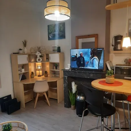 Petit Cosy